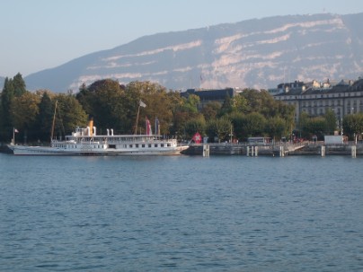 un bateau quelque part